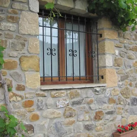 Casa Rural Barturen * Menaka
